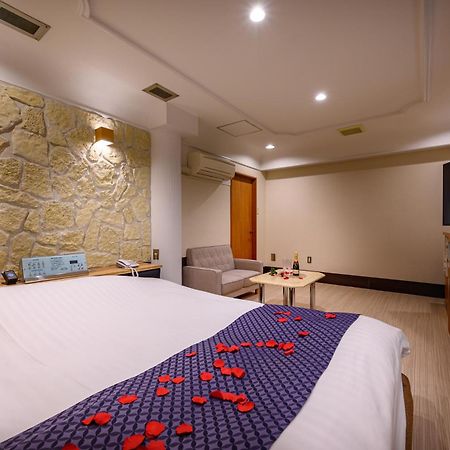 Hotel Mobilia (Adults Only) Tsurugashima Extérieur photo